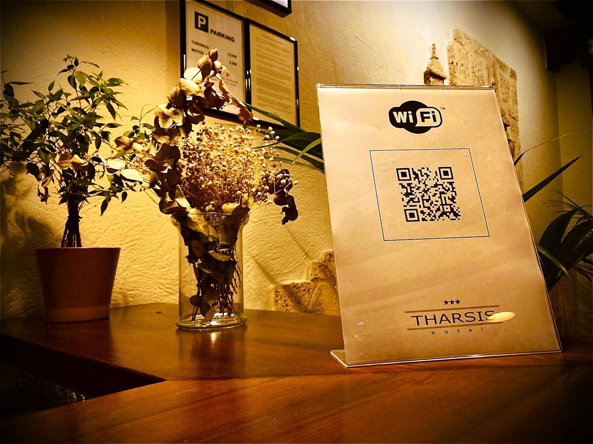 Hotel Tharsis Казорла Екстериор снимка